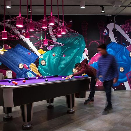 Moxy Bandung Hotel Eksteriør billede