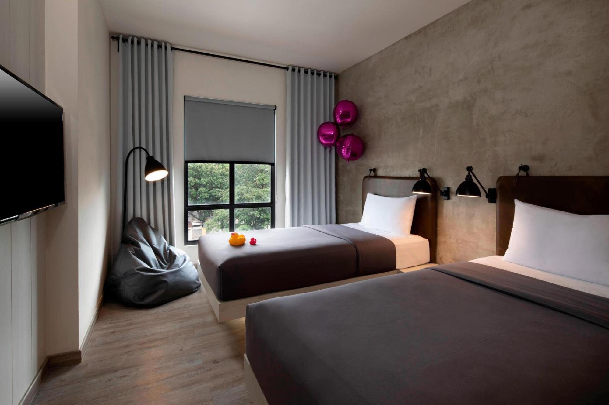 Moxy Bandung Hotel Eksteriør billede