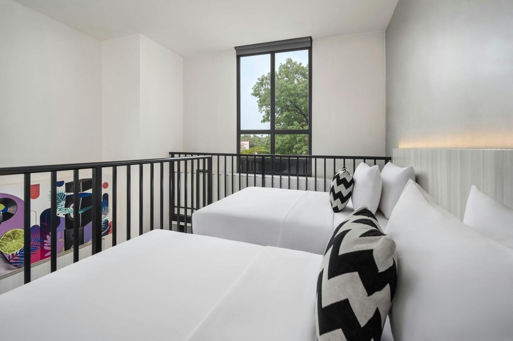 Moxy Bandung Hotel Eksteriør billede